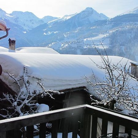 Ferienwohnung Graubuenden/ Castiel Exteriör bild