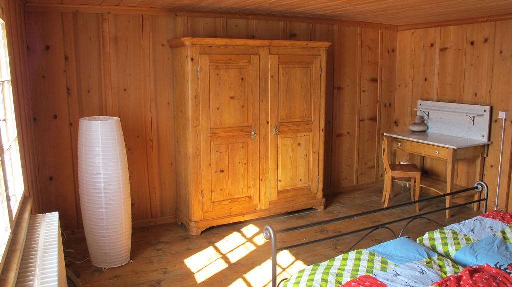 Ferienwohnung Graubuenden/ Castiel Exteriör bild