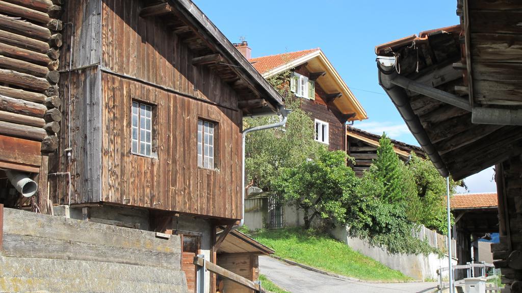 Ferienwohnung Graubuenden/ Castiel Exteriör bild